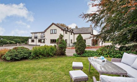 3 Bed in Holywell 3