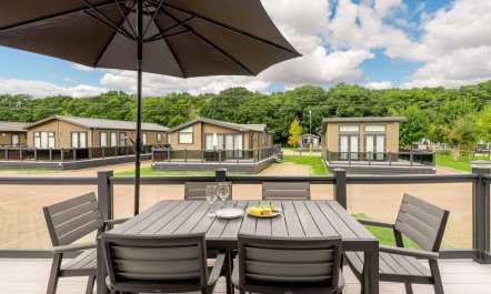 2 Bed in New Milton 1