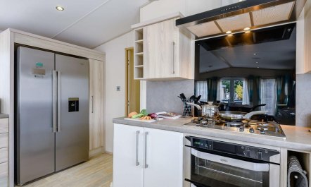 2 Bed in New Milton 6