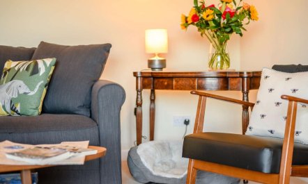 4 Bed in Dorchester 6