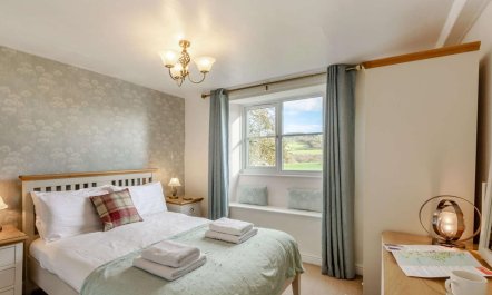 2 Bed in Ambleside 8