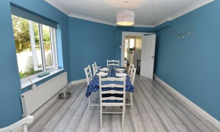 2 Bed in Dawlish 7