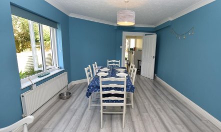 2 Bed in Dawlish 7
