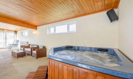 3 Bed in Holsworthy 3