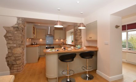 3 Bed in Shrewsbury 1