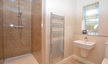 3 Bed in Shrewsbury 9