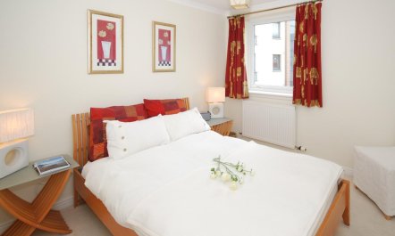 2 Bed in Edinburgh 5