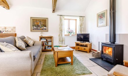 2 Bed in Hereford 1