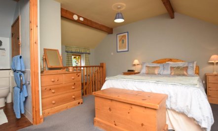 1 Bed in Eyam 7