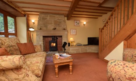 1 Bed in Eyam 1