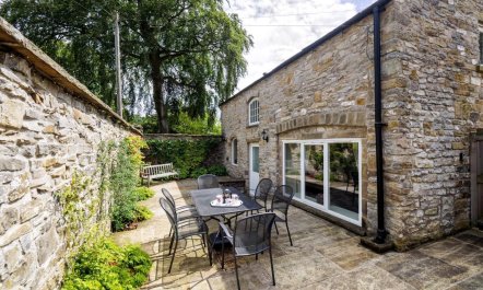 3 Bed in Eyam 1