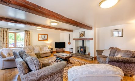 5 Bed in Preston
