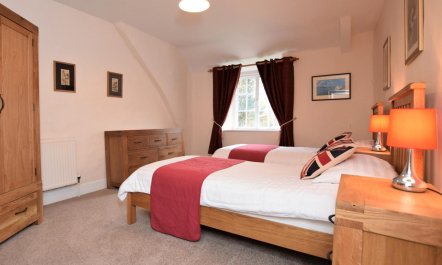 3 Bed in Exeter 0