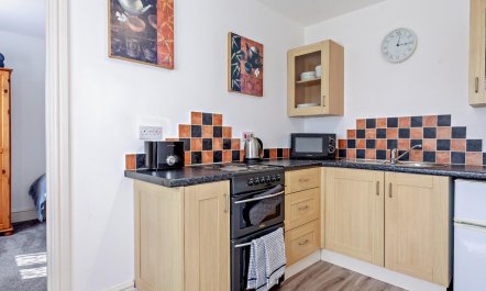2 Bed in Bristol 9