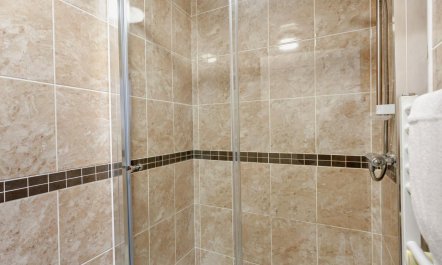 2 Bed in Bristol 9