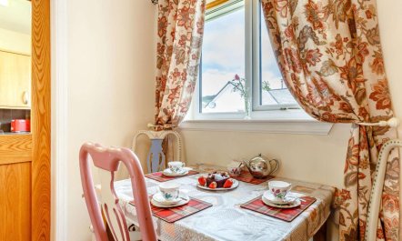 2 Bed in Inverness 4