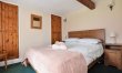 2 Bed in Eyam 9