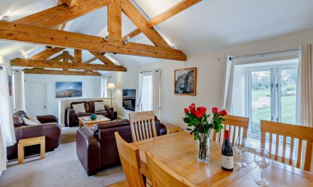 3 Bed in Eyam 2
