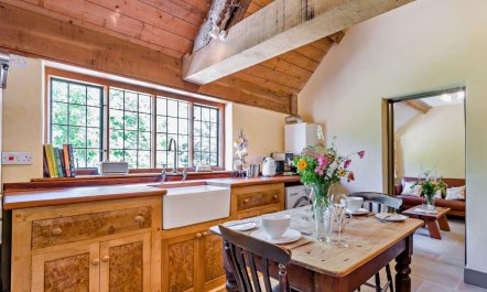 1 Bed in Minsterworth 7