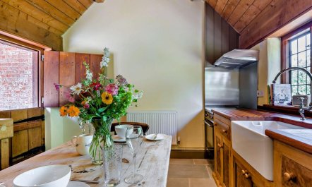 1 Bed in Minsterworth 8