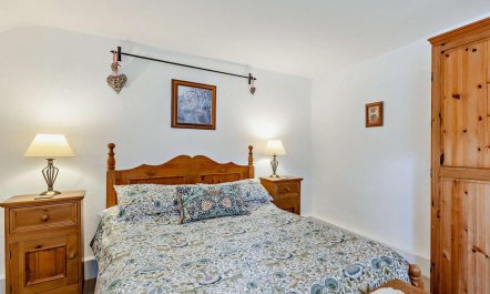 1 Bed in Ashford In The Water 8