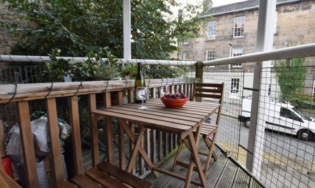 1 Bed in Edinburgh 6