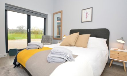 2 Bed in Lincoln 9