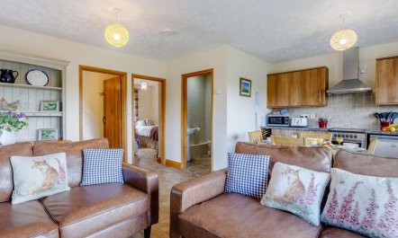 2 Bed in Worcester 5