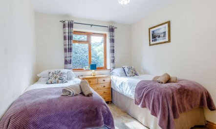 2 Bed in Worcester 8