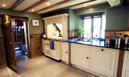 5 Bed in Hereford 6