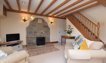 2 Bed in Ashford In The Water 2