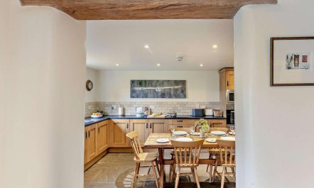 2 Bed in Barlow 6