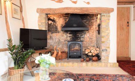 2 Bed in Bedford 3