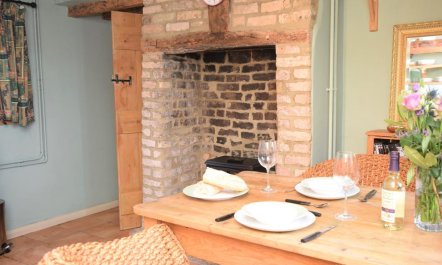 2 Bed in Bedford 8