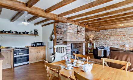 2 Bed in Newthorpe 4