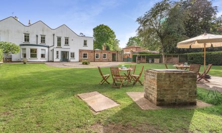 4 Bed in York