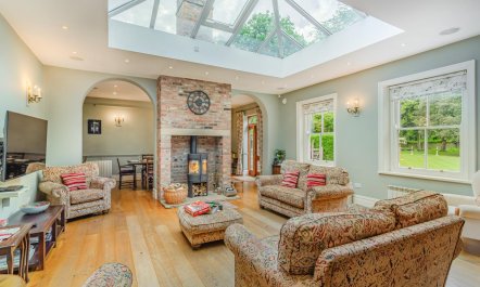 4 Bed in York 2
