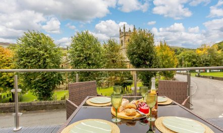 4 Bed in Holmfirth 7