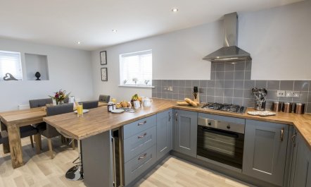3 Bed in Mundeseley 3