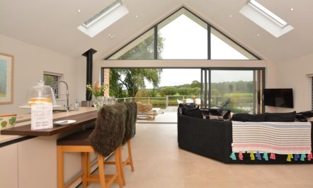 3 Bed in Blackburn 2