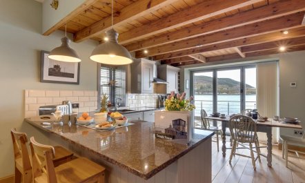 2 Bed in Inverness 7