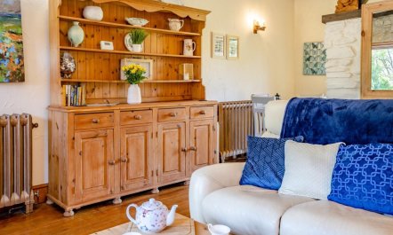 1 Bed in Penclawdd 7