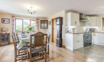 4 Bed in Worcester 8