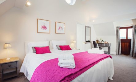 5 Bed in Worcester 3