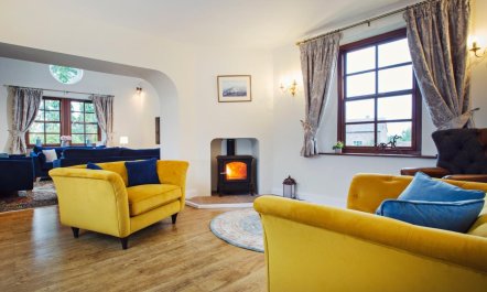 5 Bed in Worcester 1