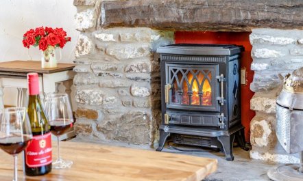 1 Bed in Penclawdd 5