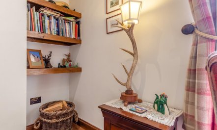 2 Bed in Drumnadrochit 5