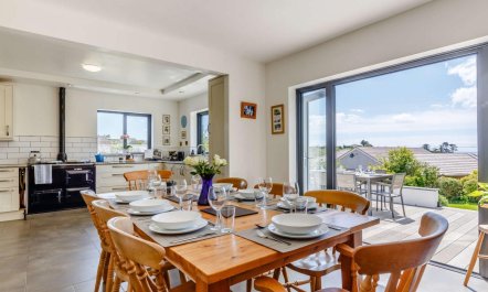 4 Bed in Plymouth 2