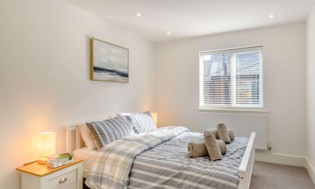 2 Bed in Lyndhurst 5