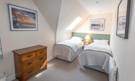 2 Bed in Isle Of Arran 6